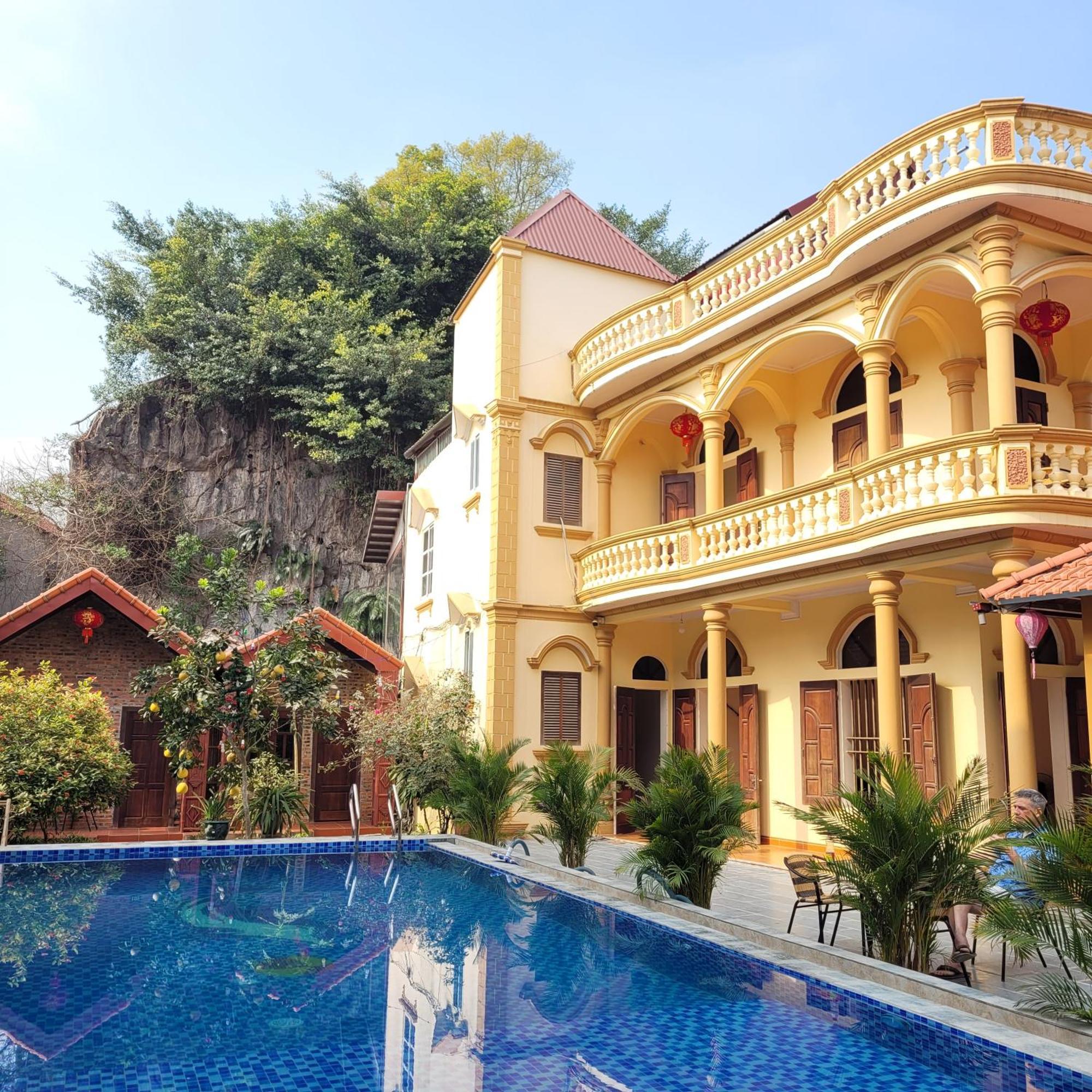Tam Coc Mountain Lake Homestay نينه بينه الغرفة الصورة